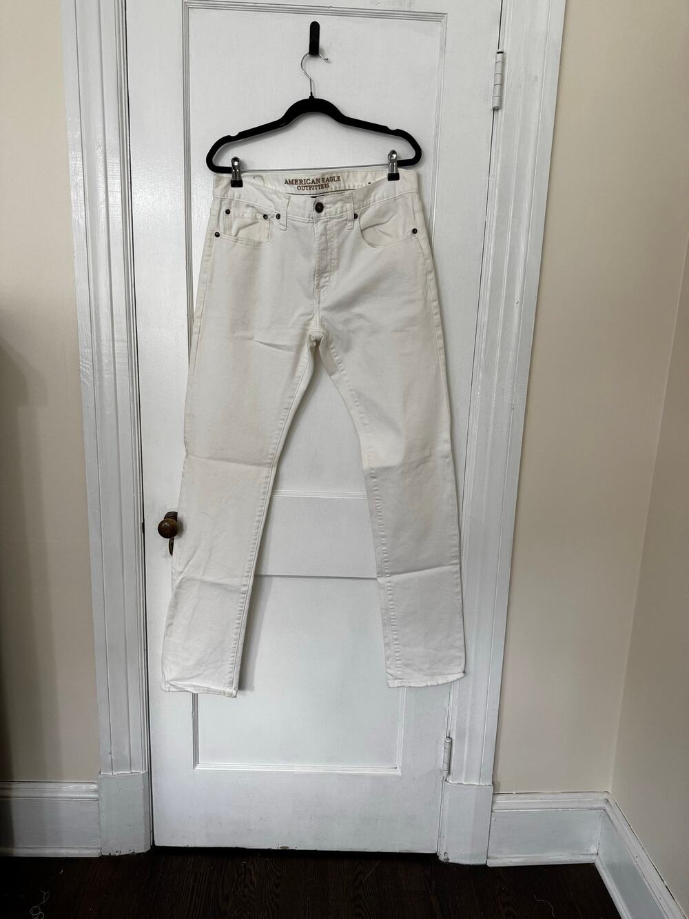American Eagle Men’s White Slim Jeans 32x36